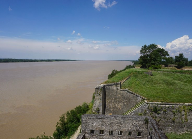 Promenade au sein de la citadelle de Blaye