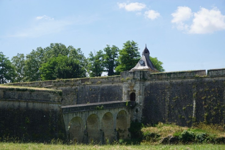 Promenade au sein de la citadelle de Blaye