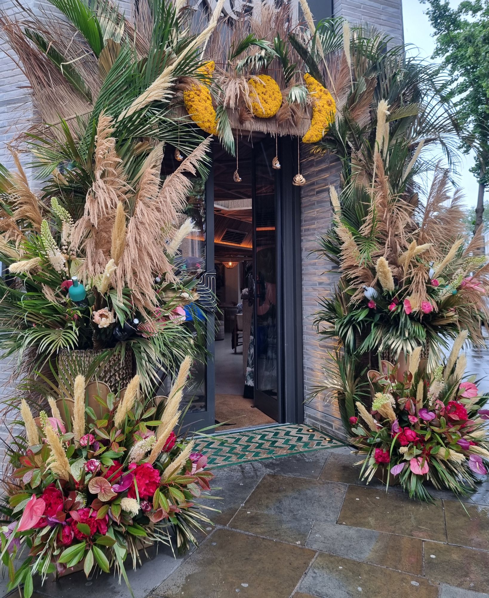 wp-17165652116377593077458823441637